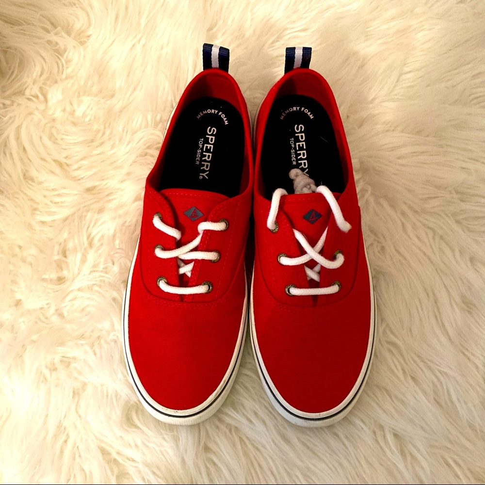 Women’s Sperry Sneaker